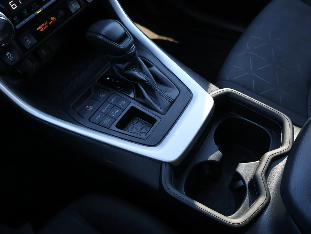 Toyota RAV4 photo 24