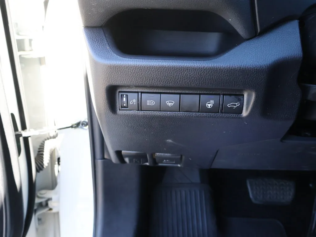 Toyota RAV4 photo 29