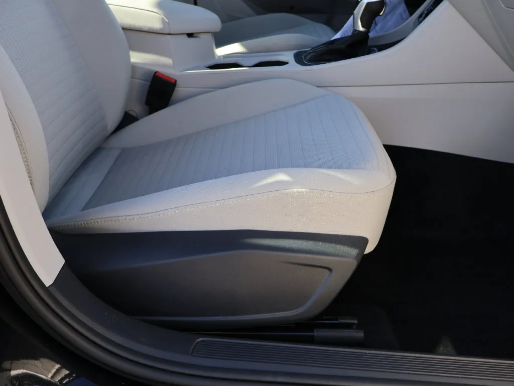 Volkswagen Jetta photo 10