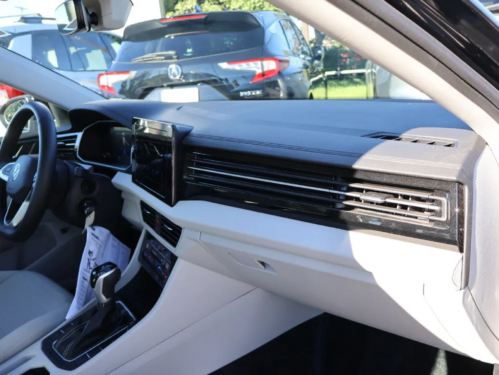 Volkswagen Jetta photo 9