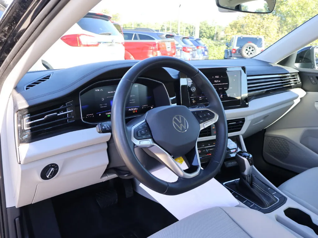 Volkswagen Jetta photo 16