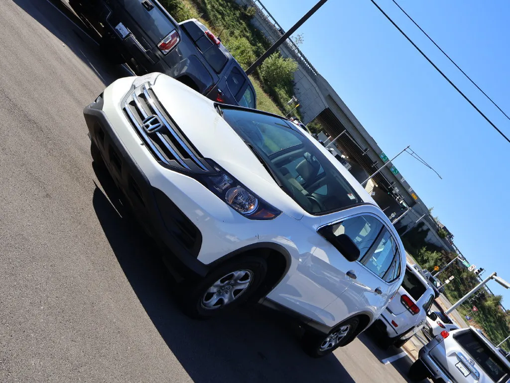 Honda CR-V photo 3