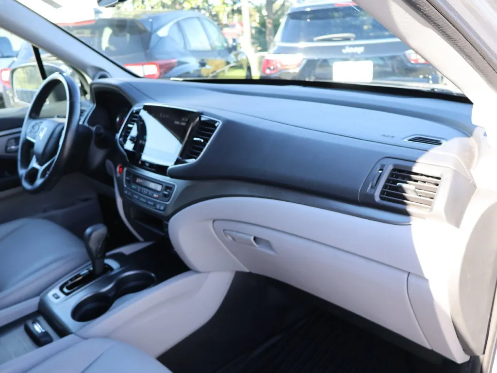 Honda Pilot photo 9