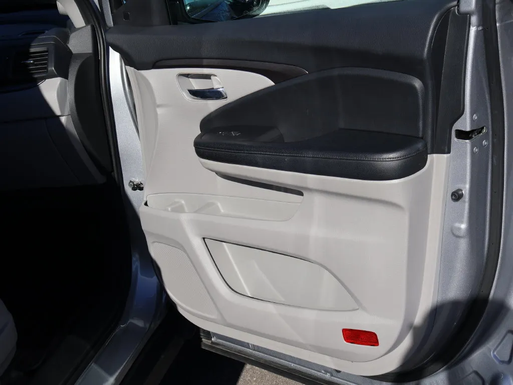 Honda Pilot photo 11