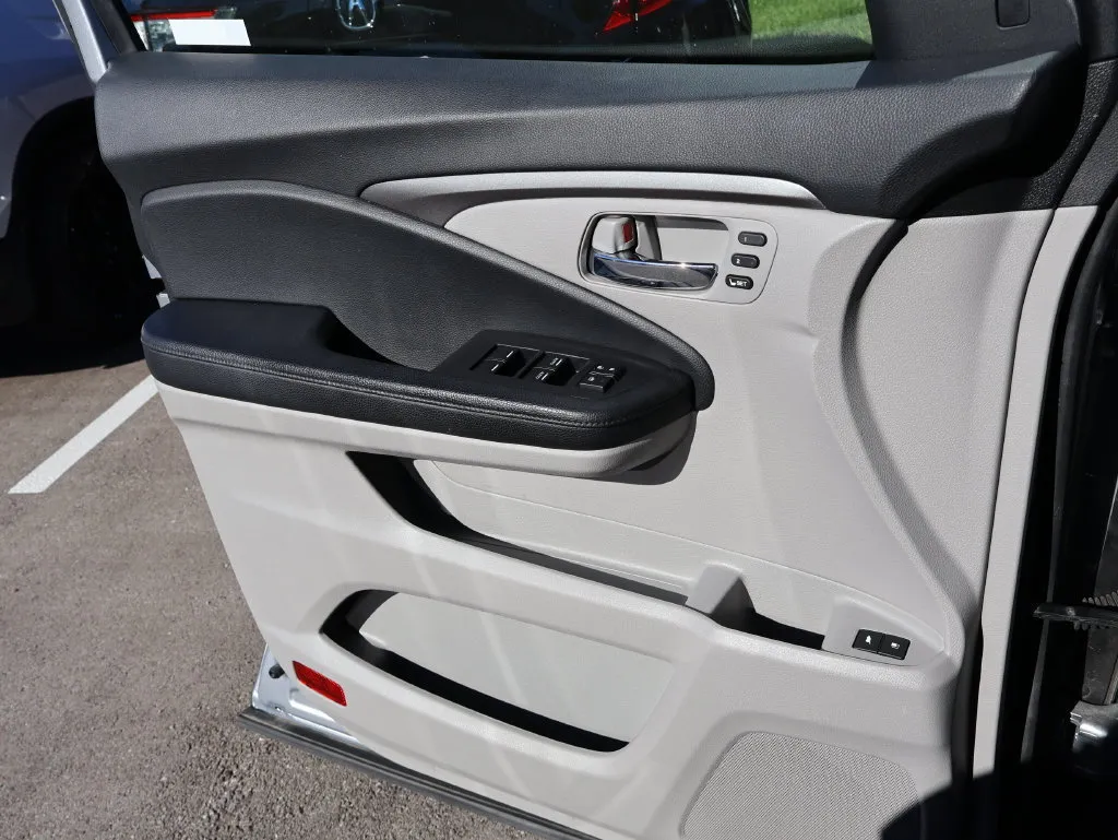 Honda Pilot photo 30