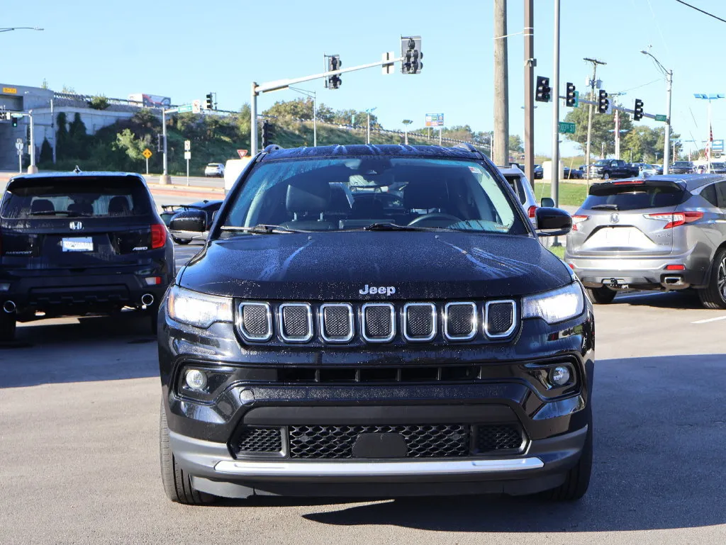 Jeep Compass photo 2