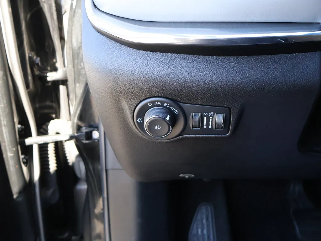 Jeep Compass photo 27
