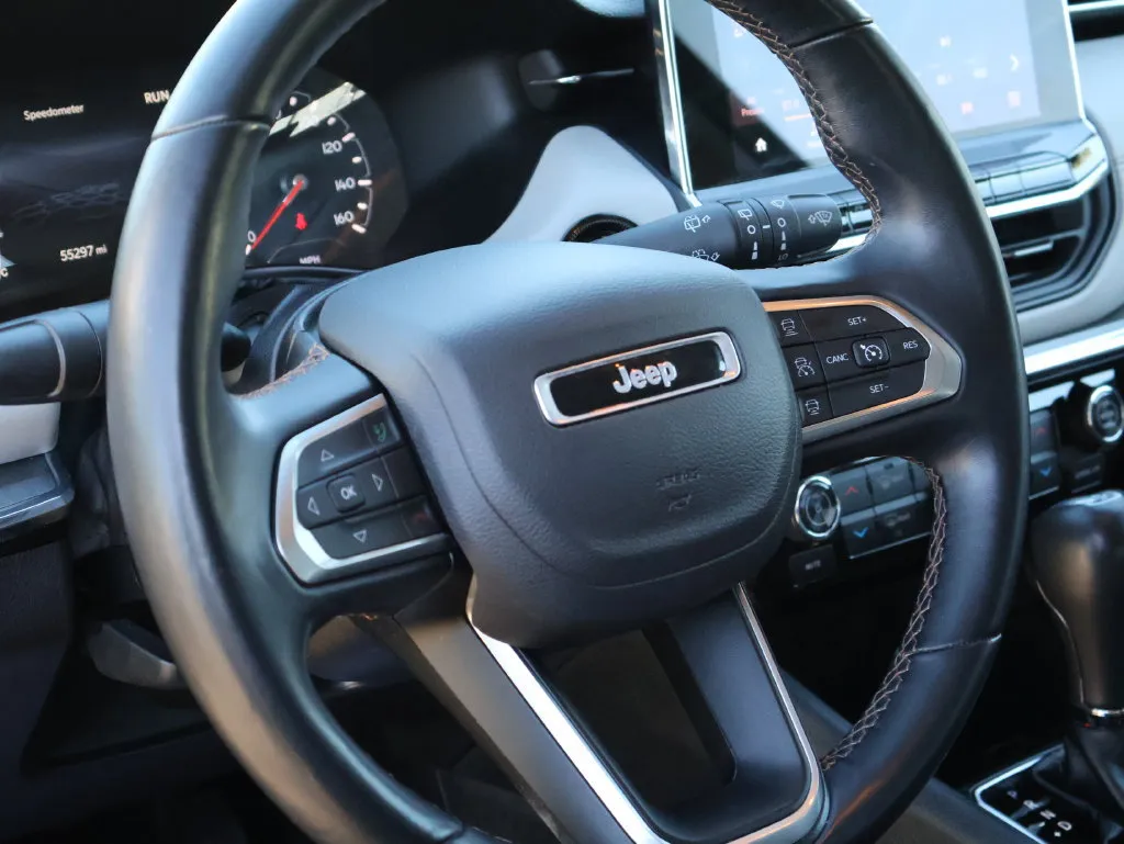 Jeep Compass photo 17