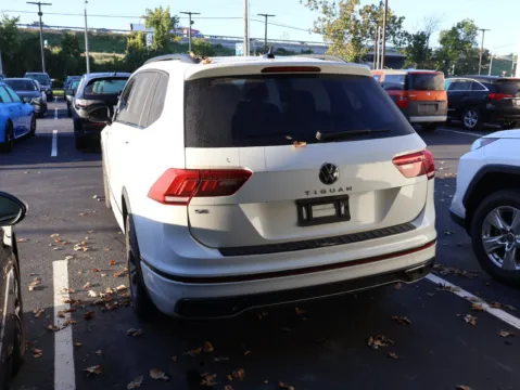 More photos of 2024 Volkswagen Tiguan SE R-Line Black at Jay Wolfe Honda, MO