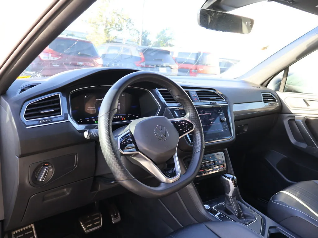 Volkswagen Tiguan photo 9