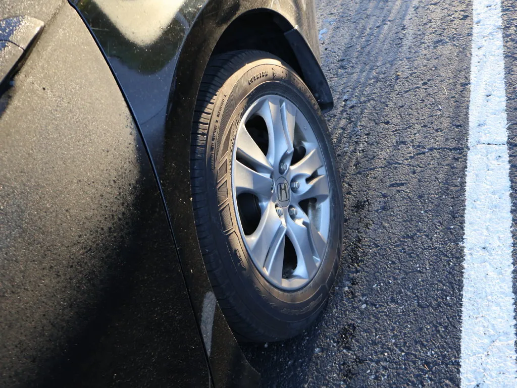Honda Accord photo 12
