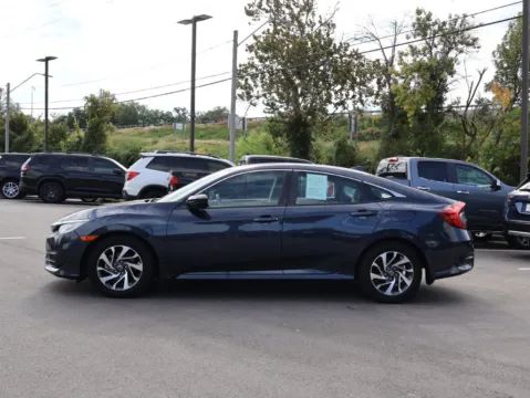 More photos of 2017 Honda Civic Sedan EX at Jay Wolfe Honda, MO