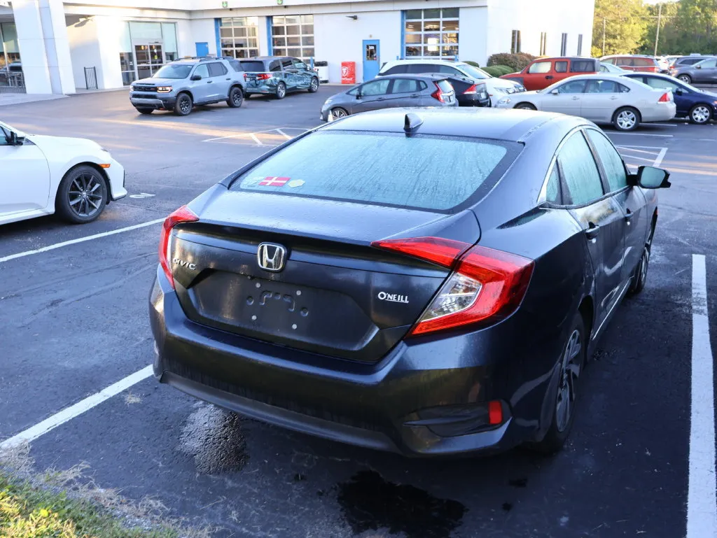 Honda Civic photo 7
