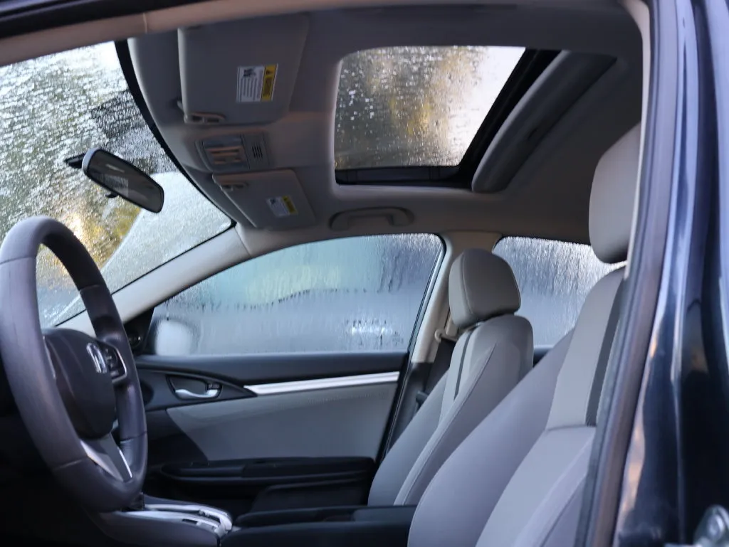 Honda Civic photo 11