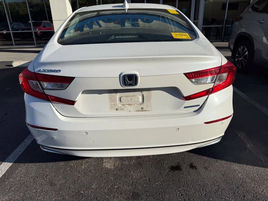 Honda Accord photo 6