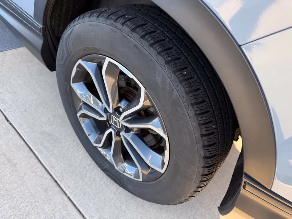 Honda CR-V photo 10