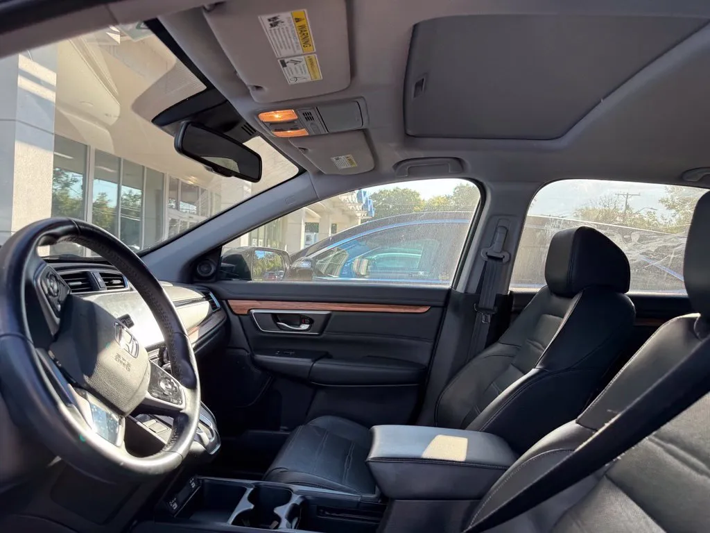 Honda CR-V photo 9