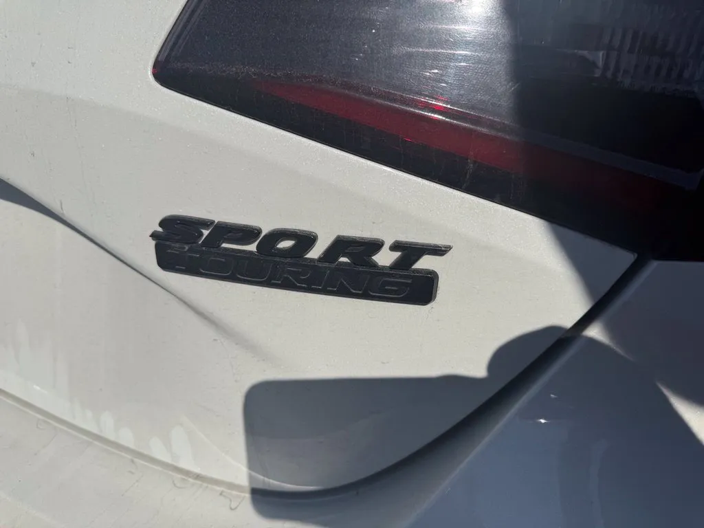 Honda Civic photo 6