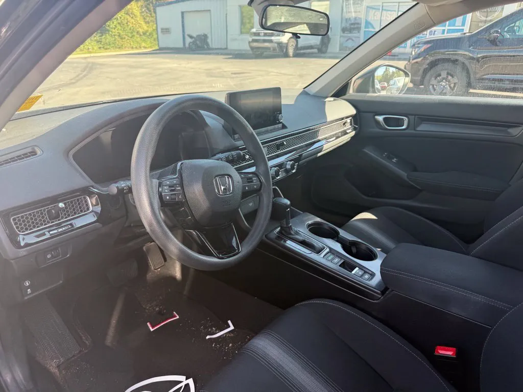 Honda Civic photo 7