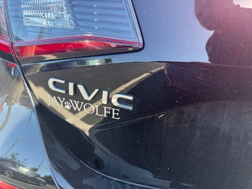 Honda Civic photo 6