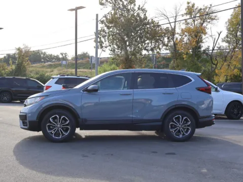 More photos of 2022 Honda CR-V EX at Jay Wolfe Honda, MO