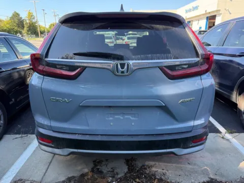 More photos of 2022 Honda CR-V EX at Jay Wolfe Honda, MO