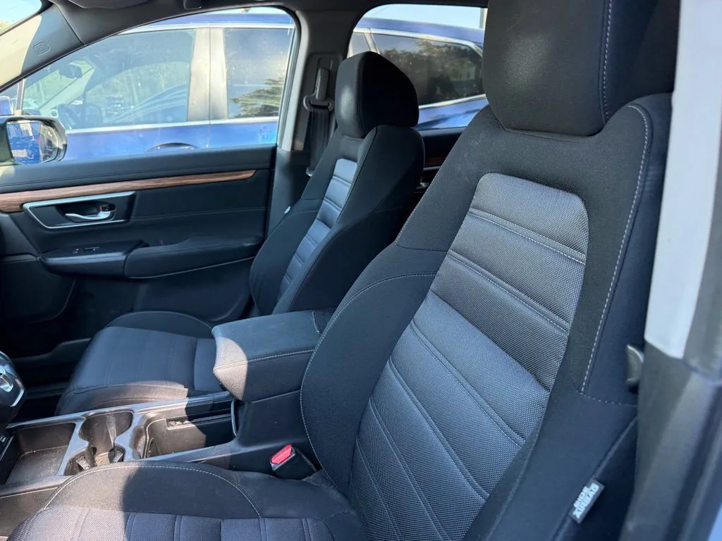 Honda CR-V photo 8