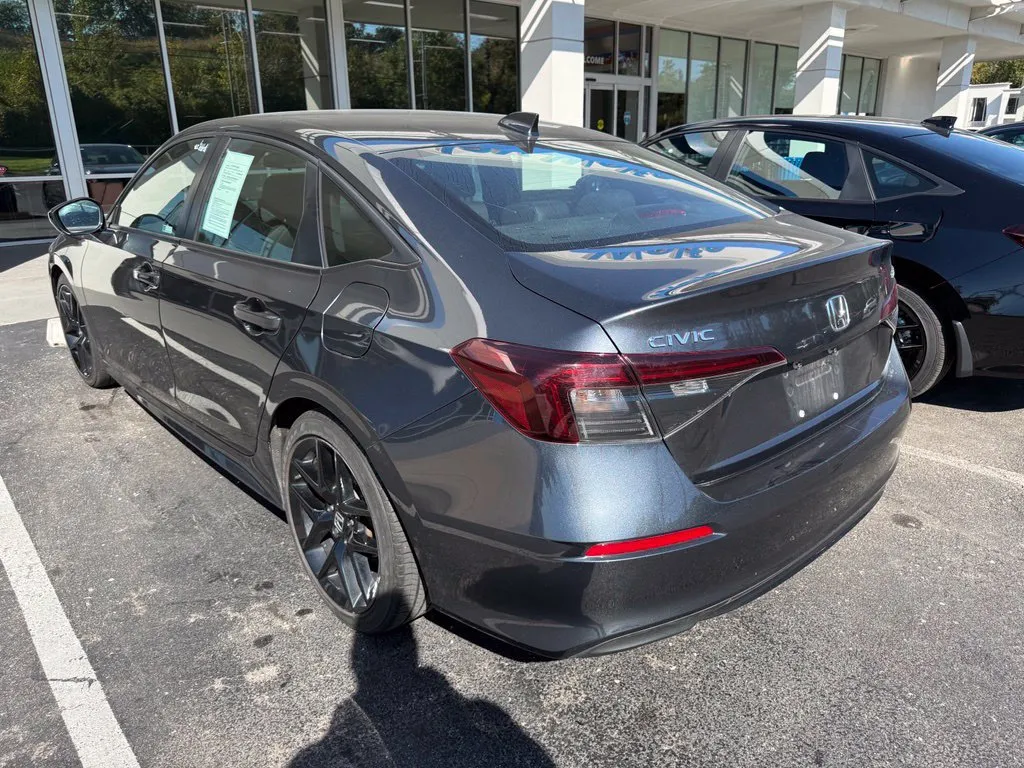 Honda Civic photo 4
