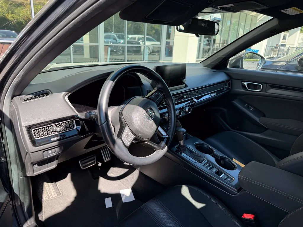 Honda Civic photo 7