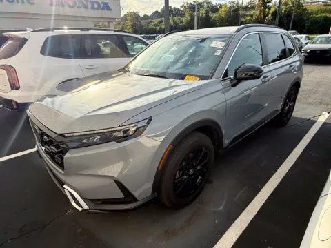 Photos of 2025 Honda CR-V Hybrid Sport Touring for sale in Kansas City, MO at Jay Wolfe Honda