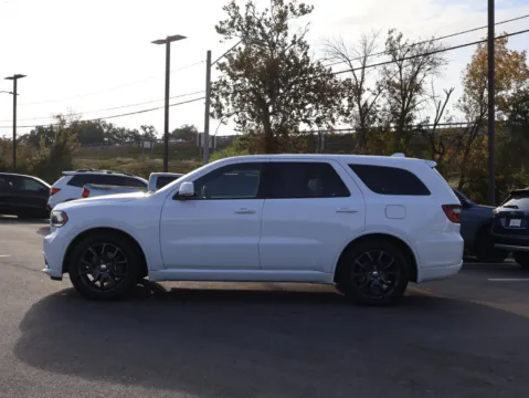 More photos of 2016 Dodge Durango R/T at Jay Wolfe Honda, MO
