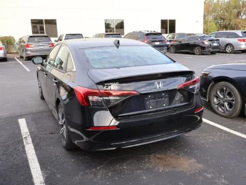 More photos of 2024 Honda Civic Sedan EX at Jay Wolfe Honda, MO
