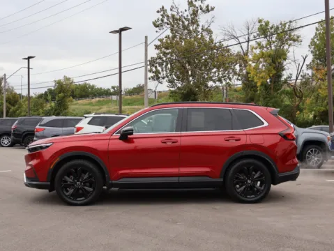 More photos of 2025 Honda CR-V Hybrid Sport Touring at Jay Wolfe Honda, MO