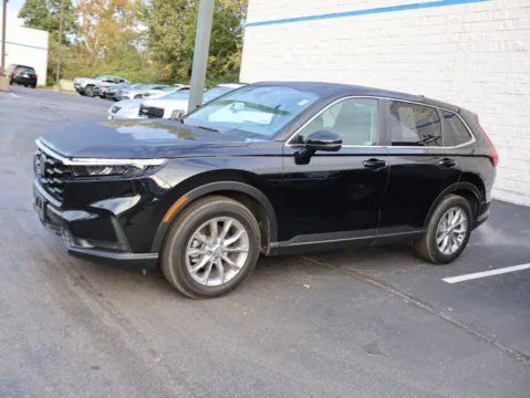 More photos of 2024 Honda CR-V EX-L at Jay Wolfe Honda, MO