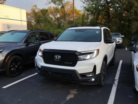 Another view of 2024 Honda Passport Black Edition for sale in Kansas City, MO at Jay Wolfe Honda