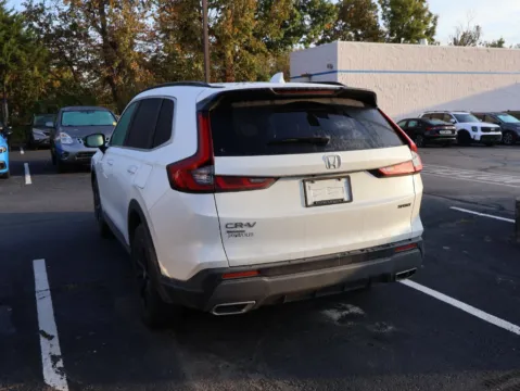 More photos of 2024 Honda CR-V Hybrid Sport at Jay Wolfe Honda, MO