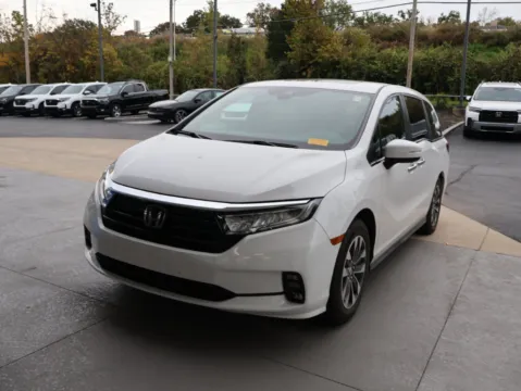 Another view of 2024 Honda Odyssey EX-L for sale in Kansas City, MO at Jay Wolfe Honda