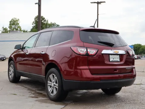 More photos of 2016 Chevrolet Traverse LT at Jay Wolfe Honda, MO