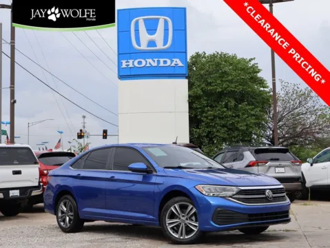 Blue 2023 Volkswagen Jetta SE for sale in Kansas City, MO