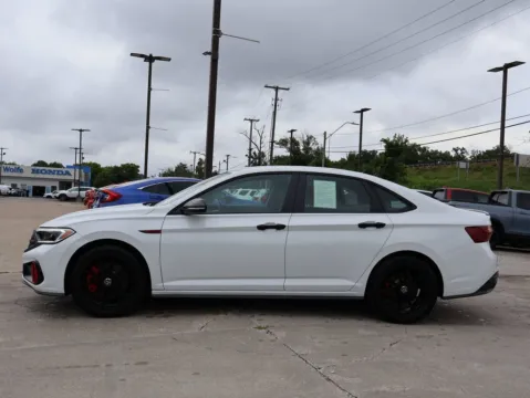 More photos of 2024 Volkswagen Jetta GLI 40th Anniversary Edition at Jay Wolfe Honda, MO