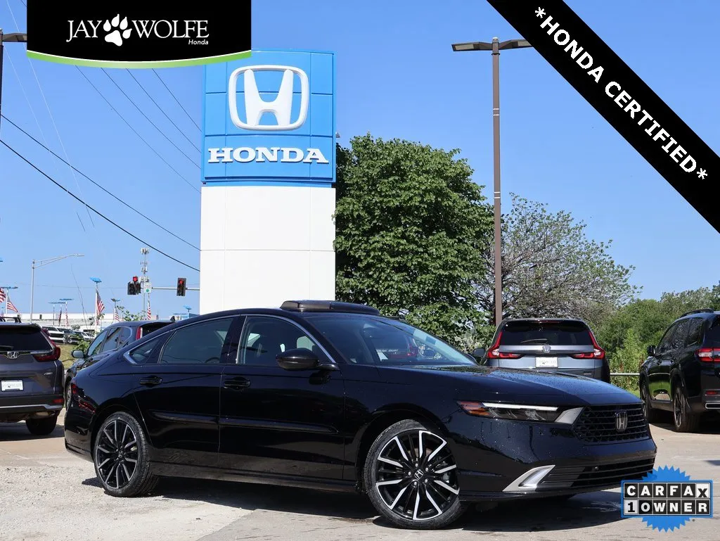 Black 2023 Honda Accord Hybrid Touring for sale in Kansas City, MO