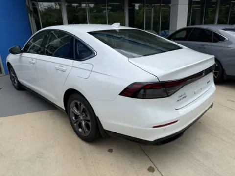 Another view of 2025 Honda Accord Hybrid EX-L for sale in Kansas City, MO at Jay Wolfe Honda