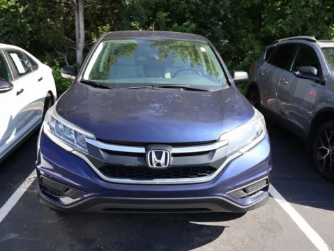 Photos of 2016 Honda CR-V SE for sale in Kansas City, MO at Jay Wolfe Honda