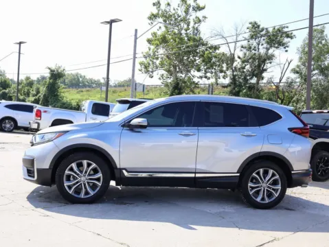 More photos of 2020 Honda CR-V Touring at Jay Wolfe Honda, MO