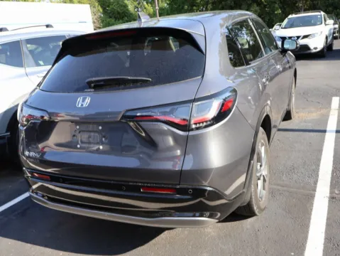 More photos of 2024 Honda HR-V EX-L at Jay Wolfe Honda, MO