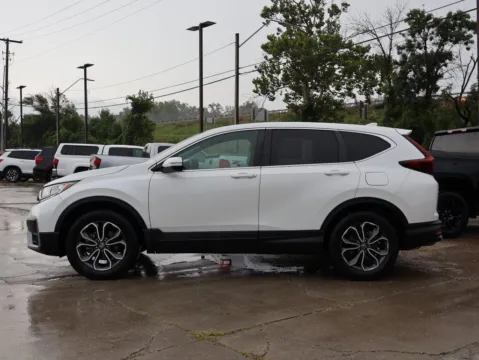 More photos of 2022 Honda CR-V EX at Jay Wolfe Honda, MO
