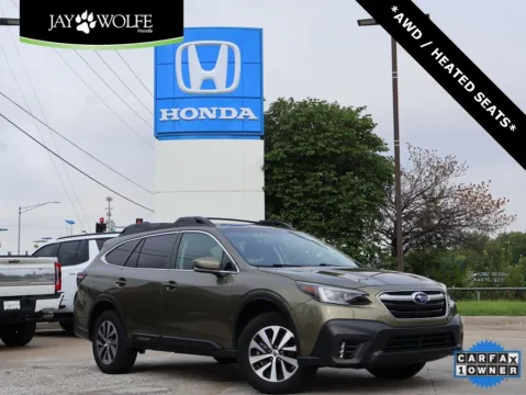 Green 2022 Subaru Outback Premium for sale in Kansas City, MO