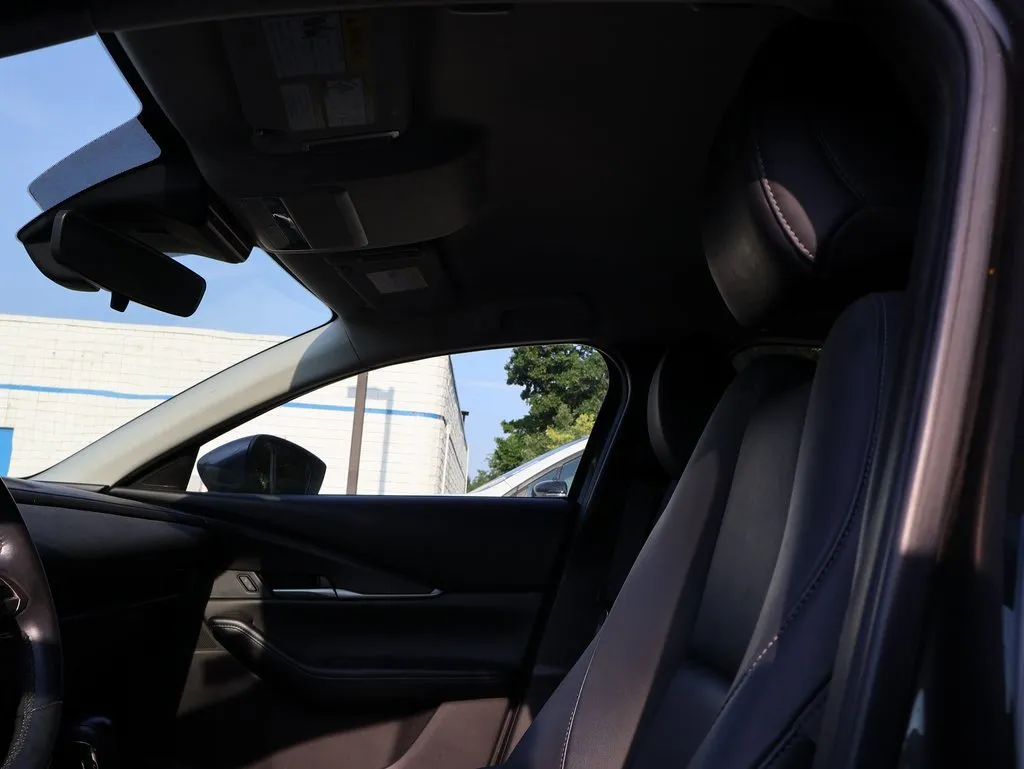 2021 Mazda CX-30 Select photo 4