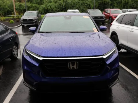 Photos of 2023 Honda CR-V EX-L for sale in Kansas City, MO at Jay Wolfe Honda