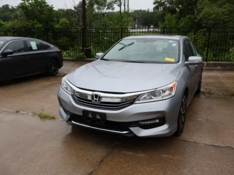 Another view of 2016 Honda Accord Sedan EX-L for sale in Kansas City, MO at Jay Wolfe Honda